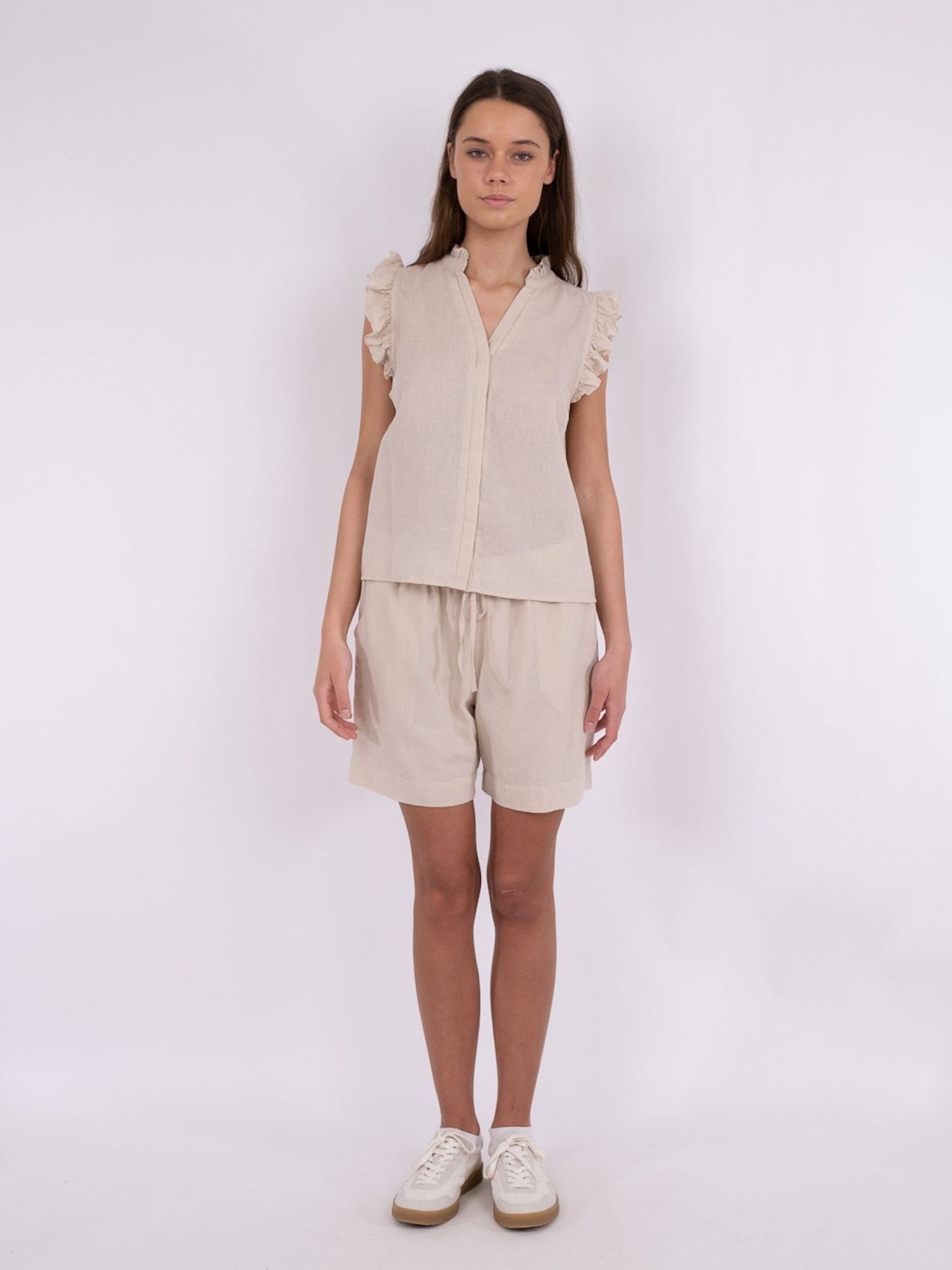 Shea Linen Shorts - Sand