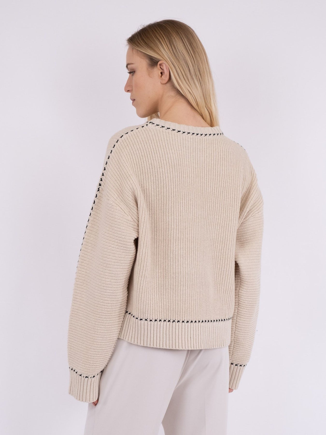 Detri Soft Knit Blouse - Sand