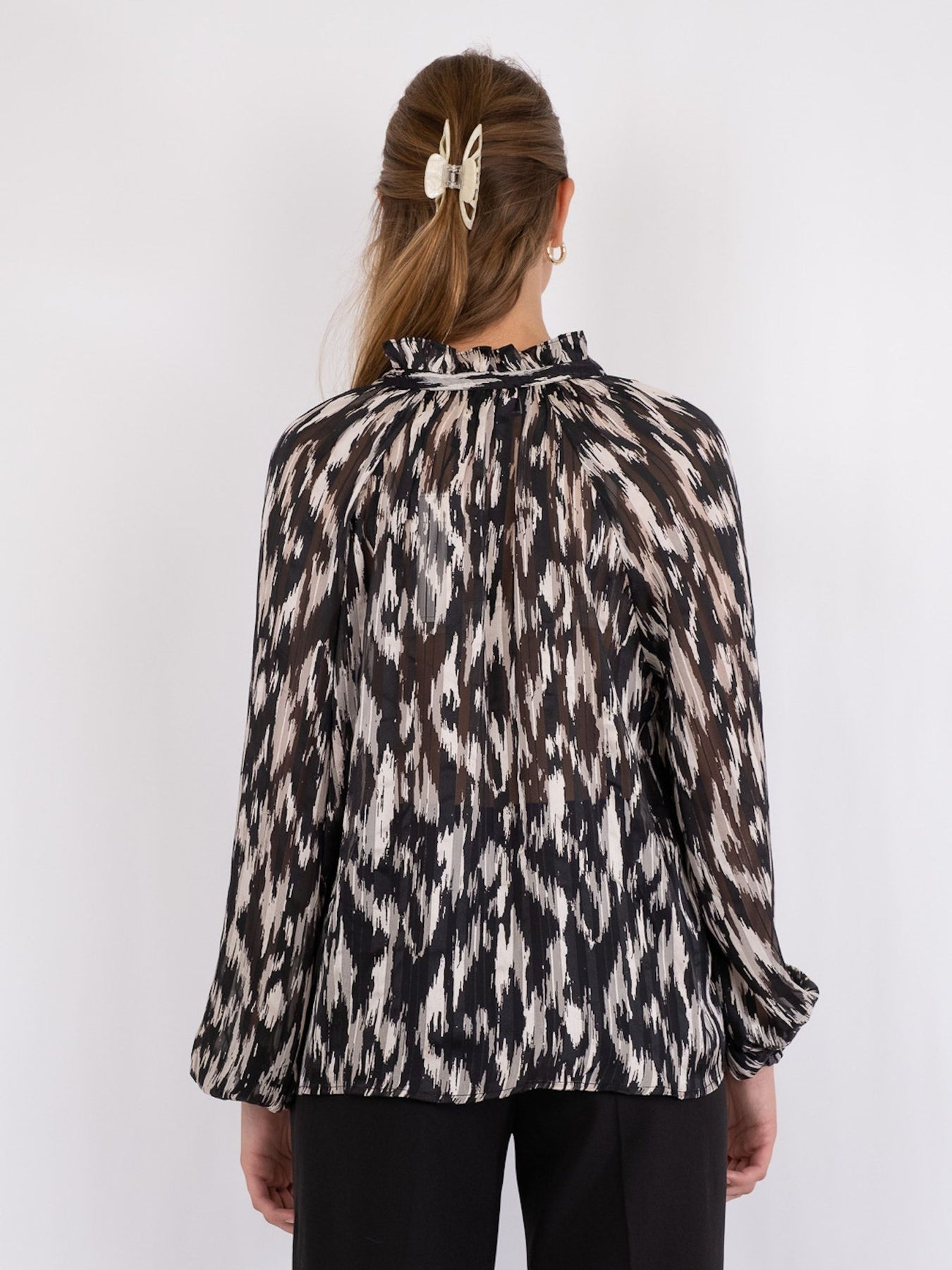 Cobie Cheer Vibe Blouse - Black