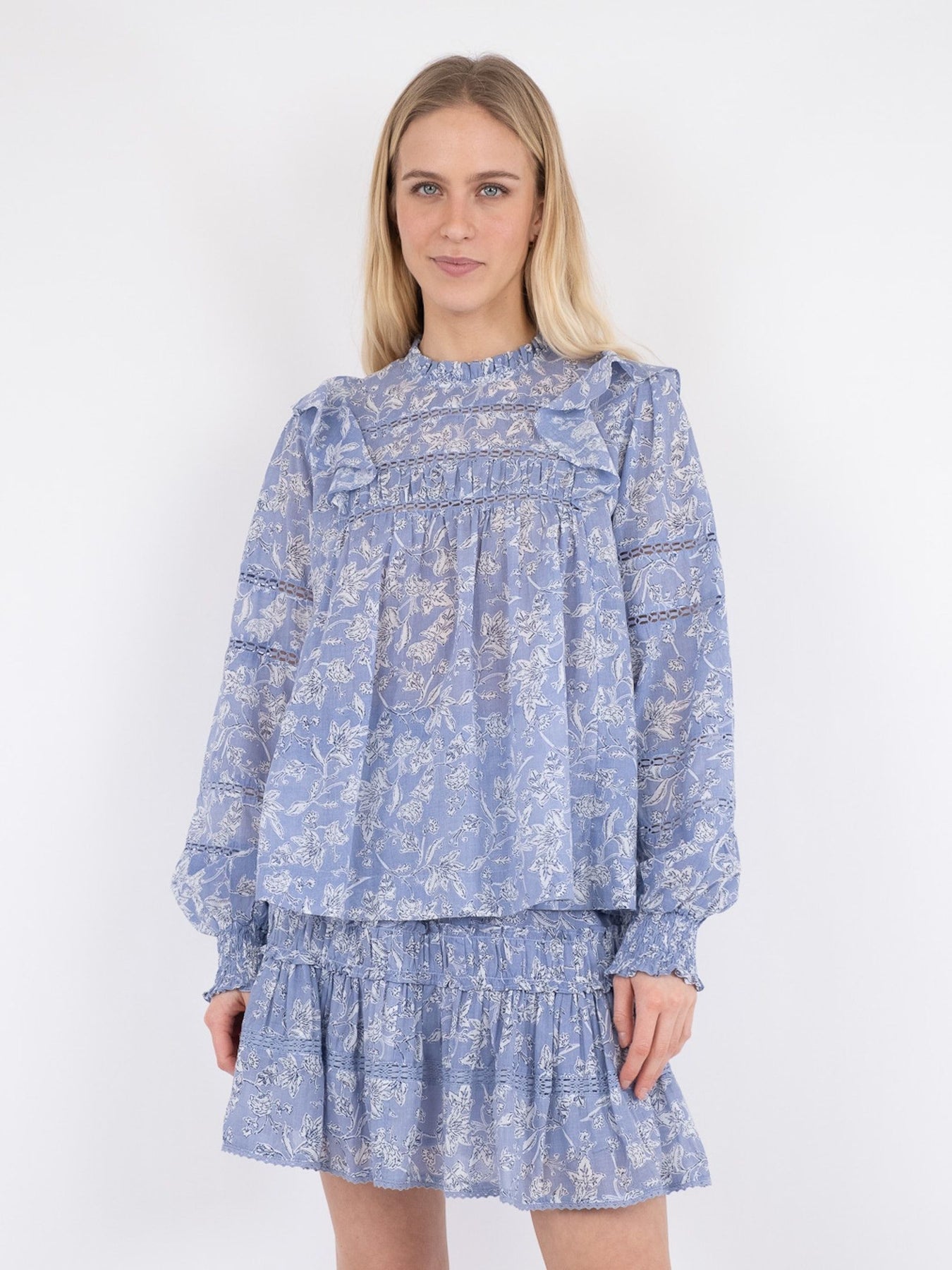 Harmon Stencil Flower Blouse - Dusty Blue