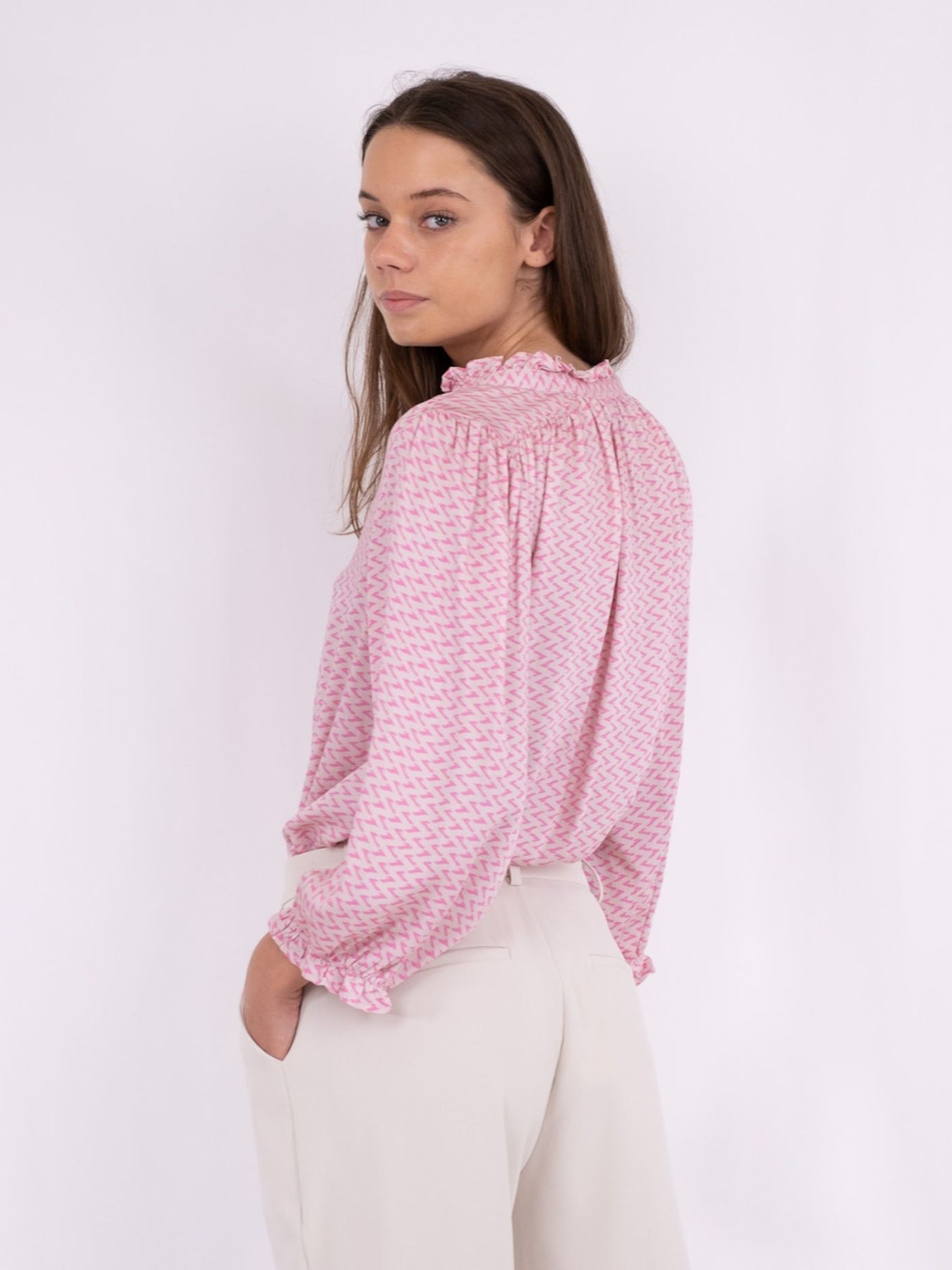 Tara Line Switch Blouse - Pink