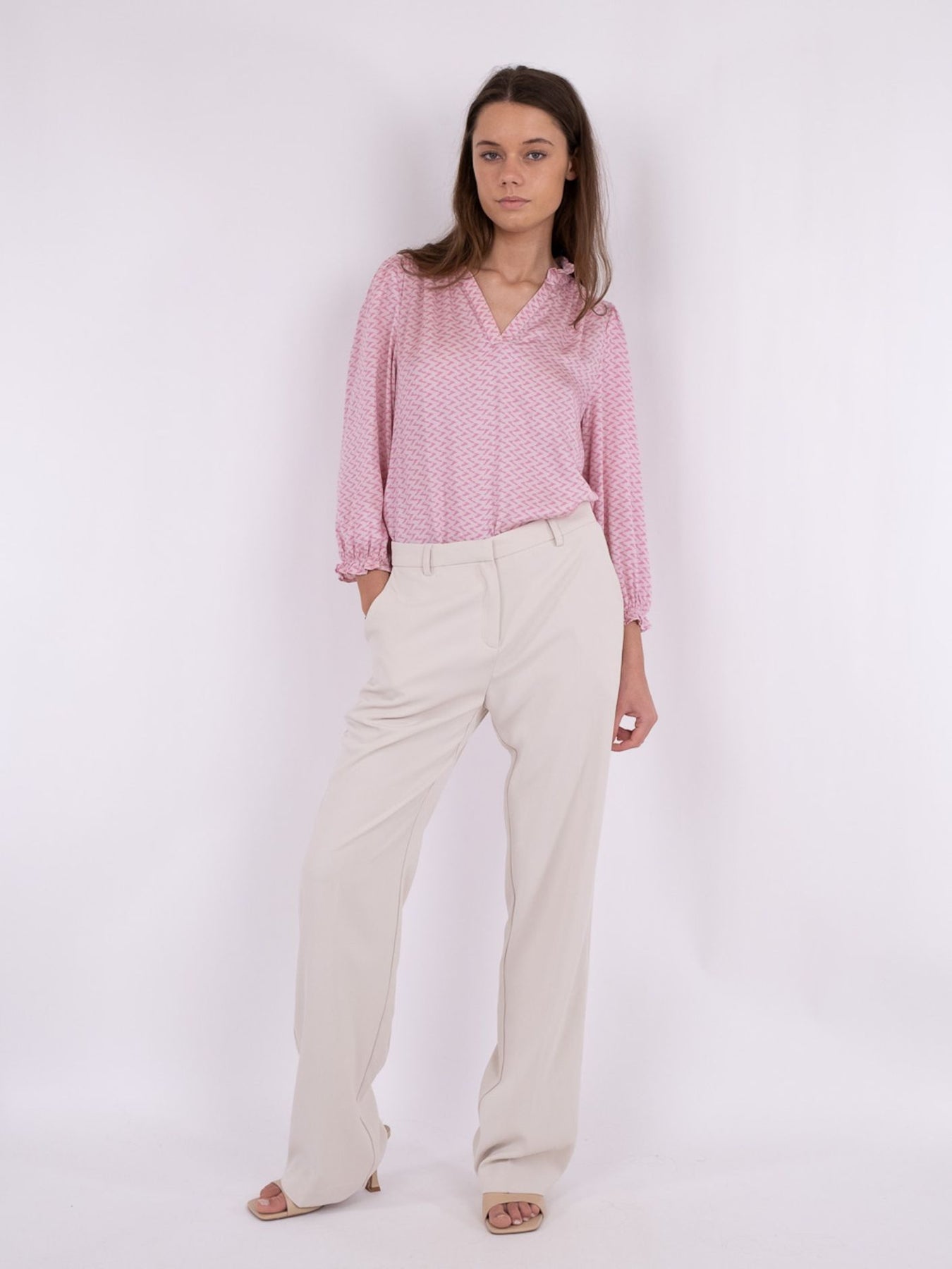 Tara Line Switch Blouse - Pink