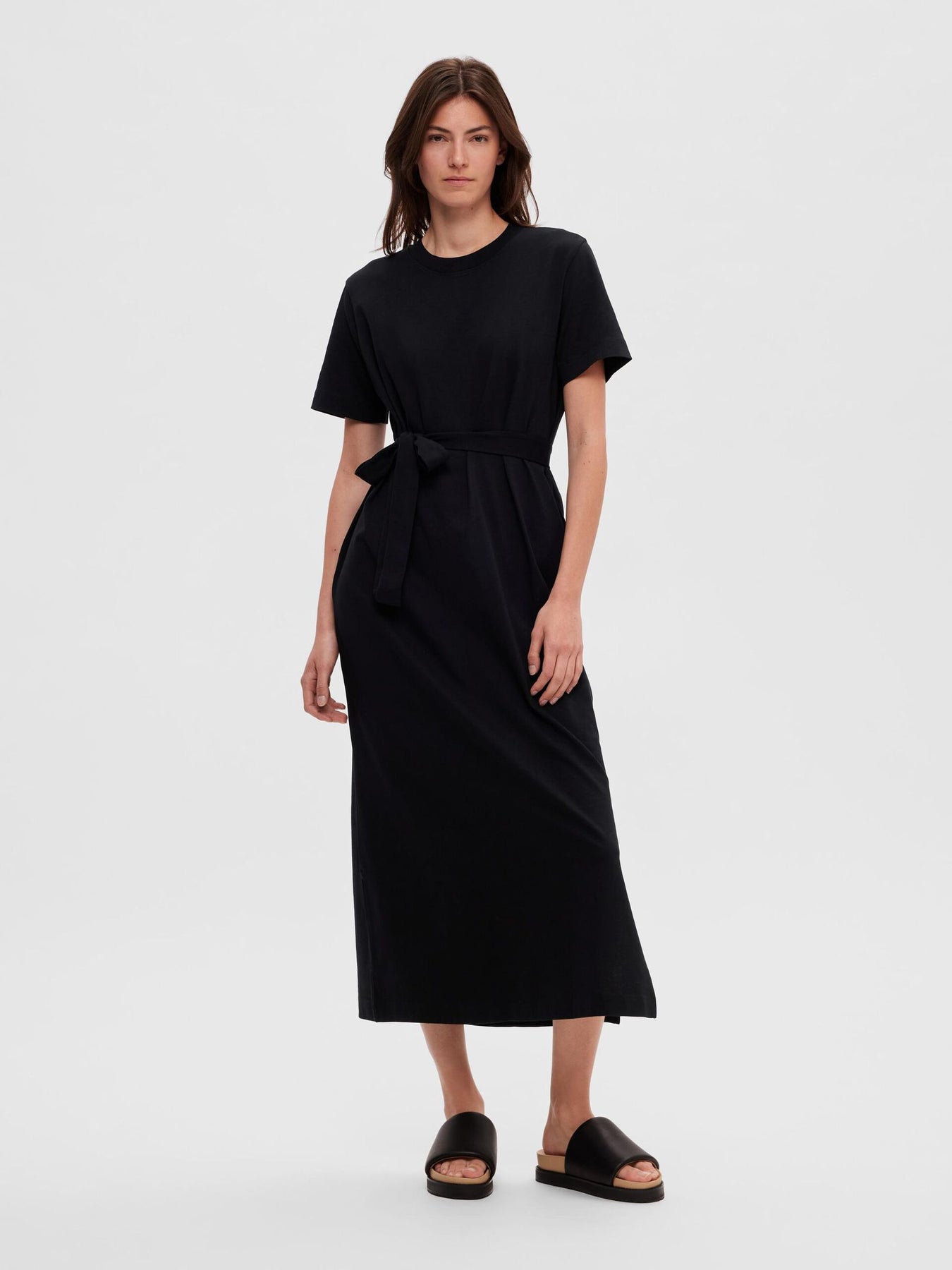 Essential Ss Ankle Tee Dress - Black