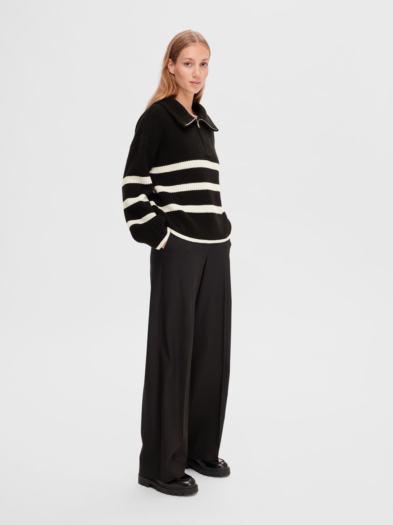 Bloomie LS Knit Half Zip - Black Snow White