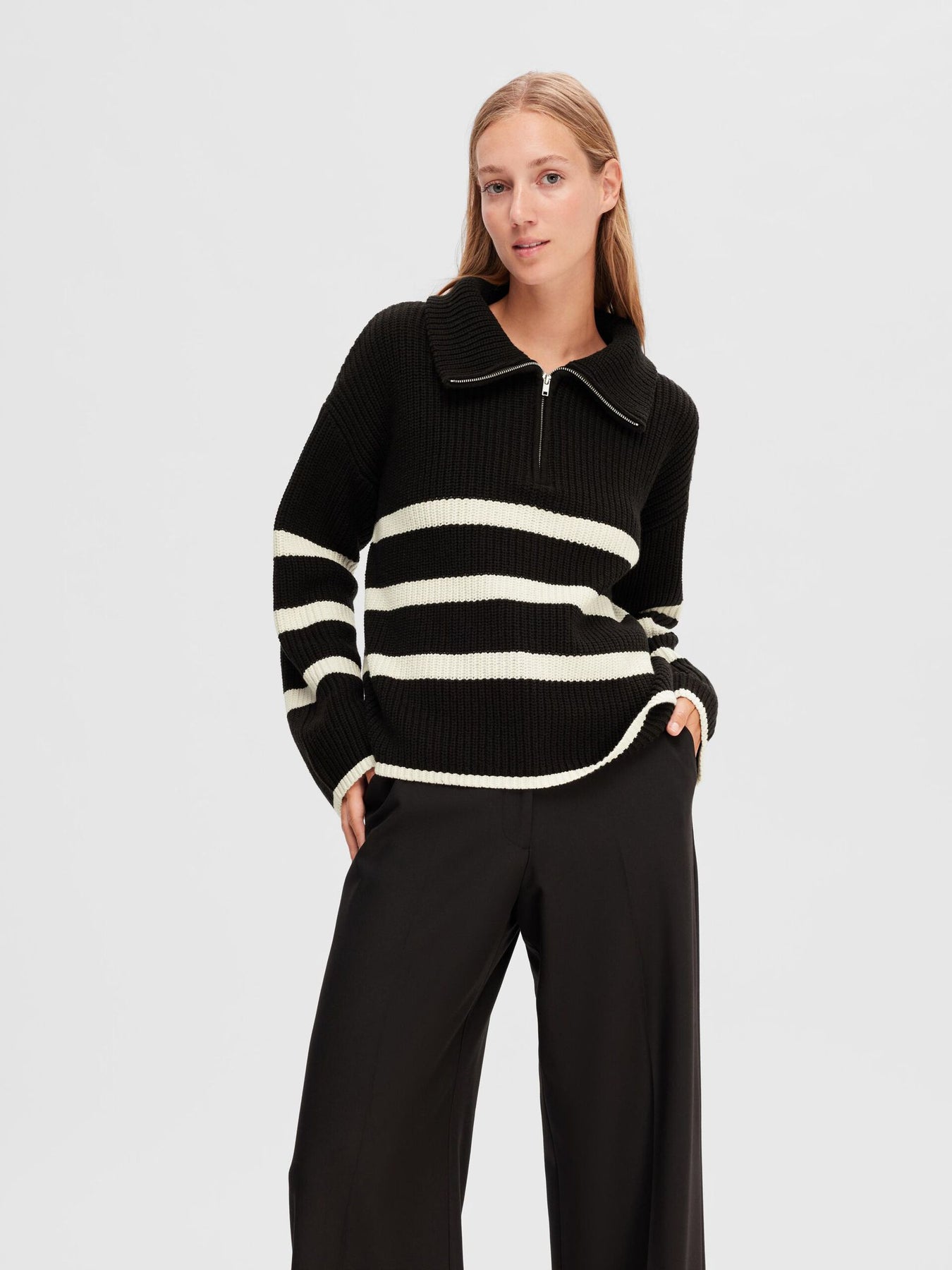 Bloomie LS Knit Half Zip - Black Snow White