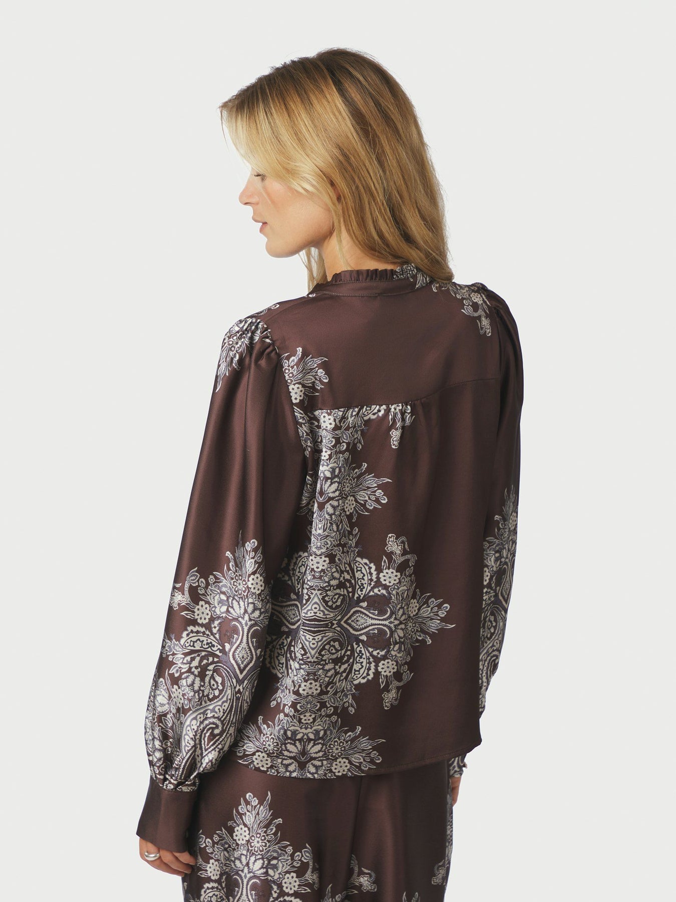 Massima Paisley Border Blouse - Mörkbrun