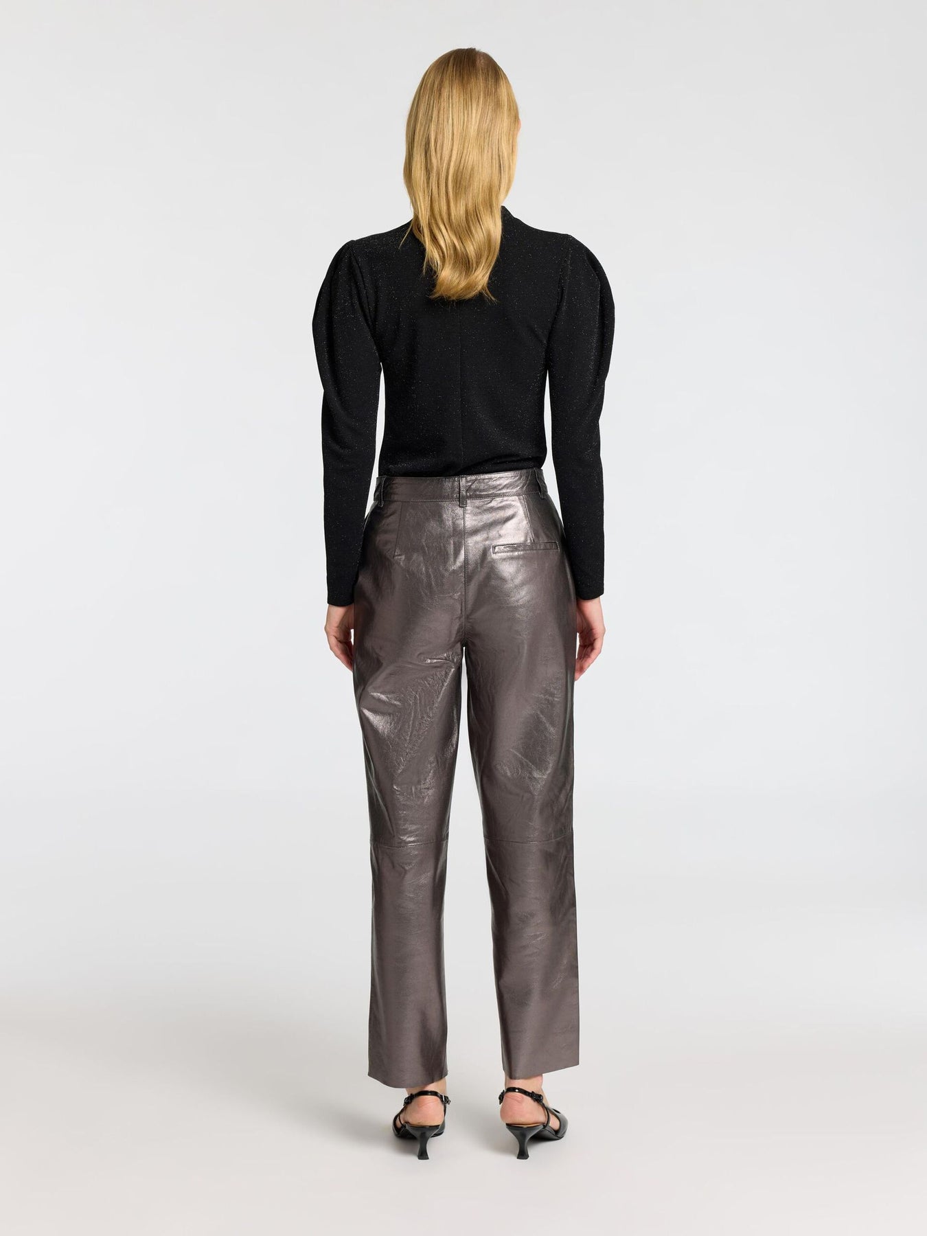 Marwa Ls High Neck Top - Black