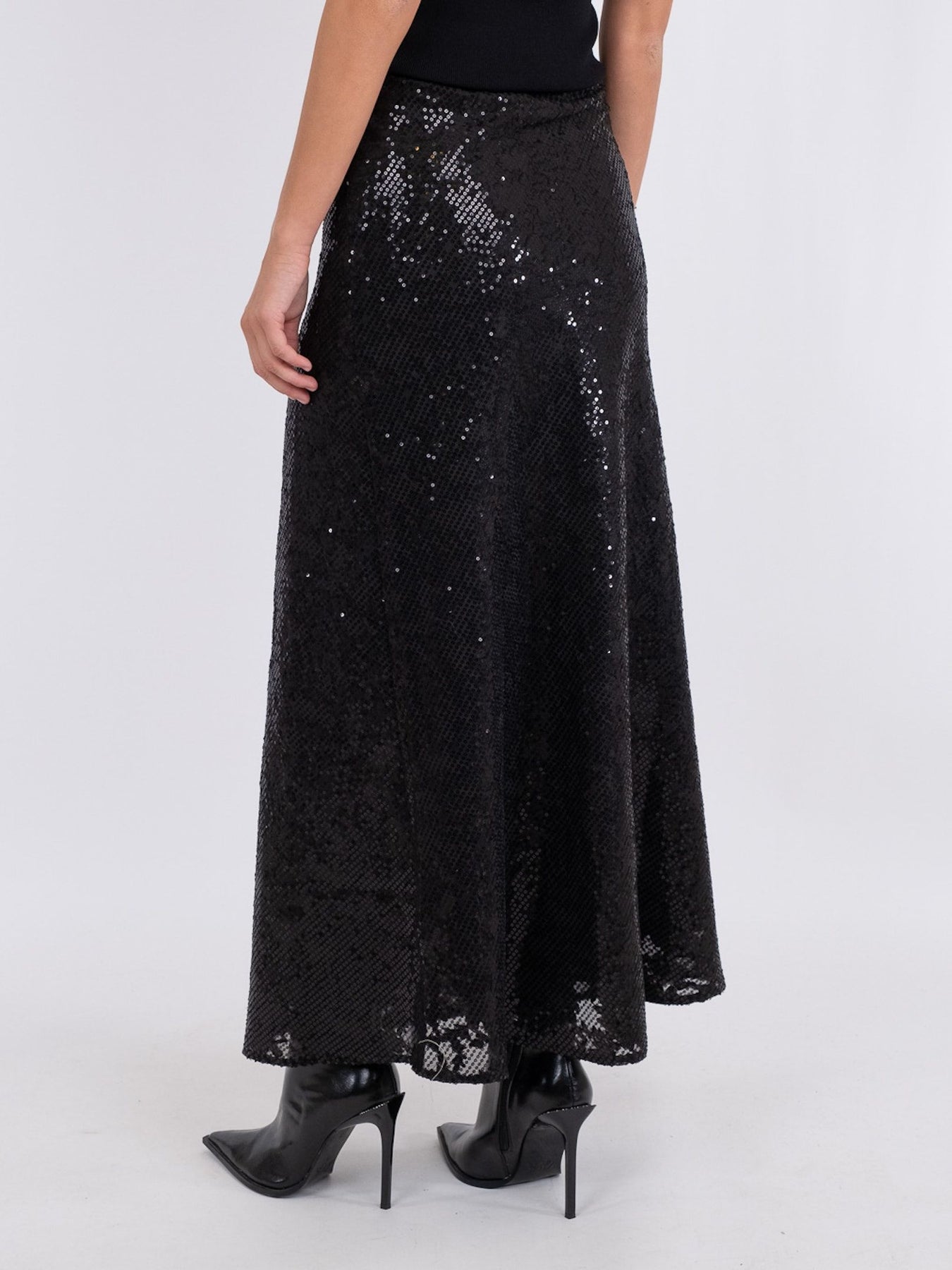 Vicky Sequins Skirt - Black