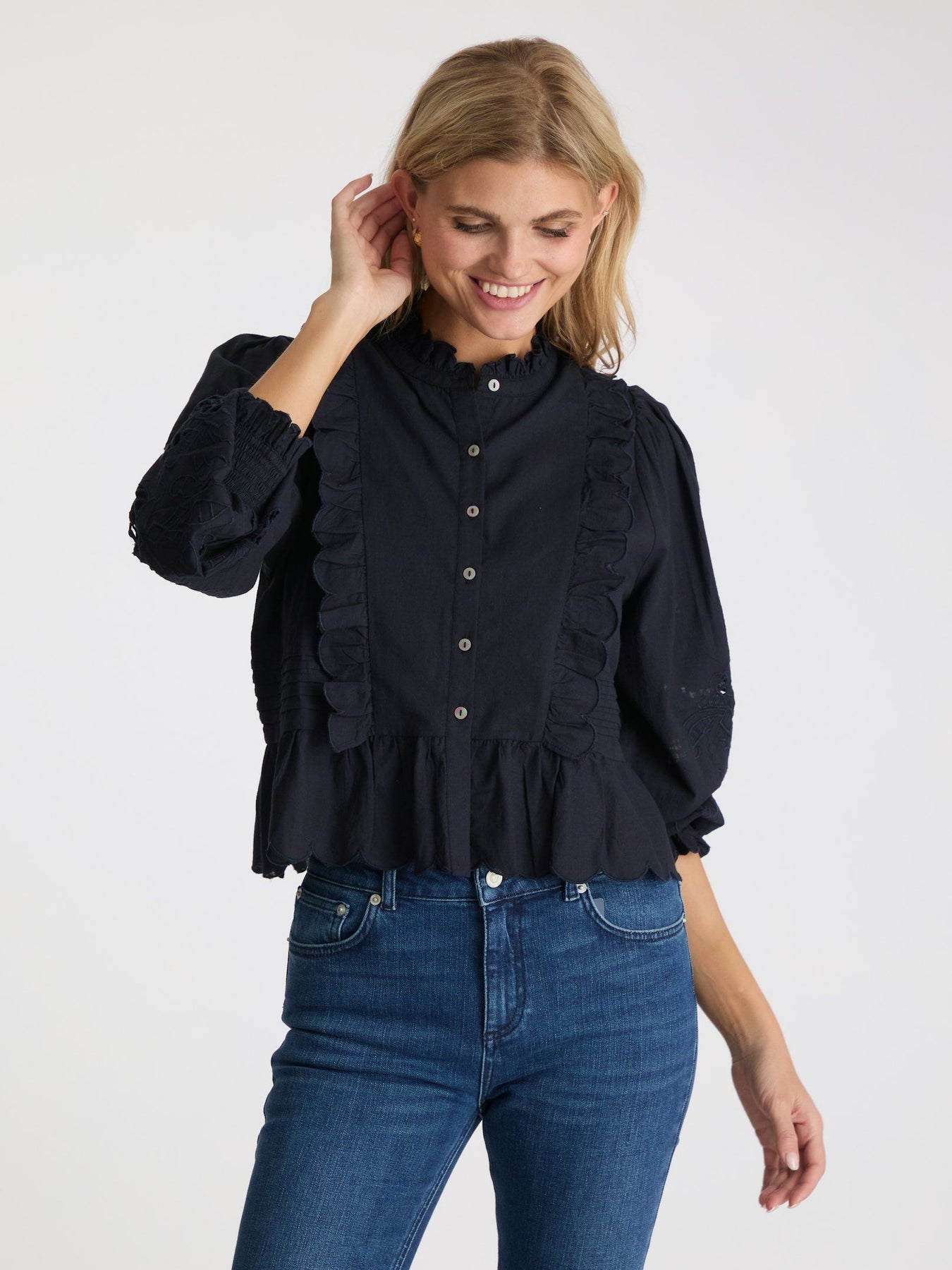 Petrine Embroidery Blouse - Navy