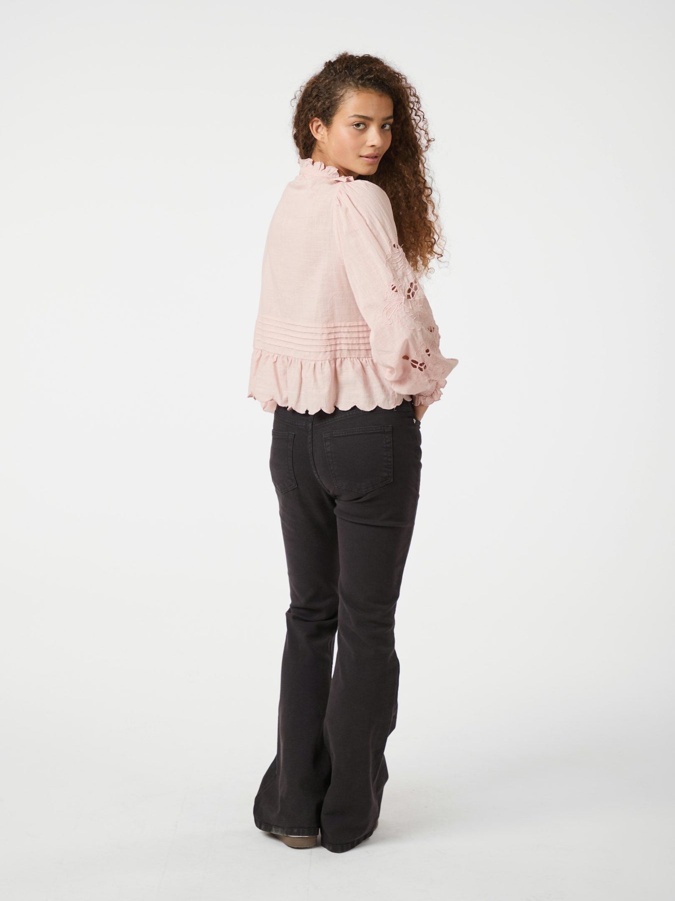 Petrine Embroidery Blouse - Rosa
