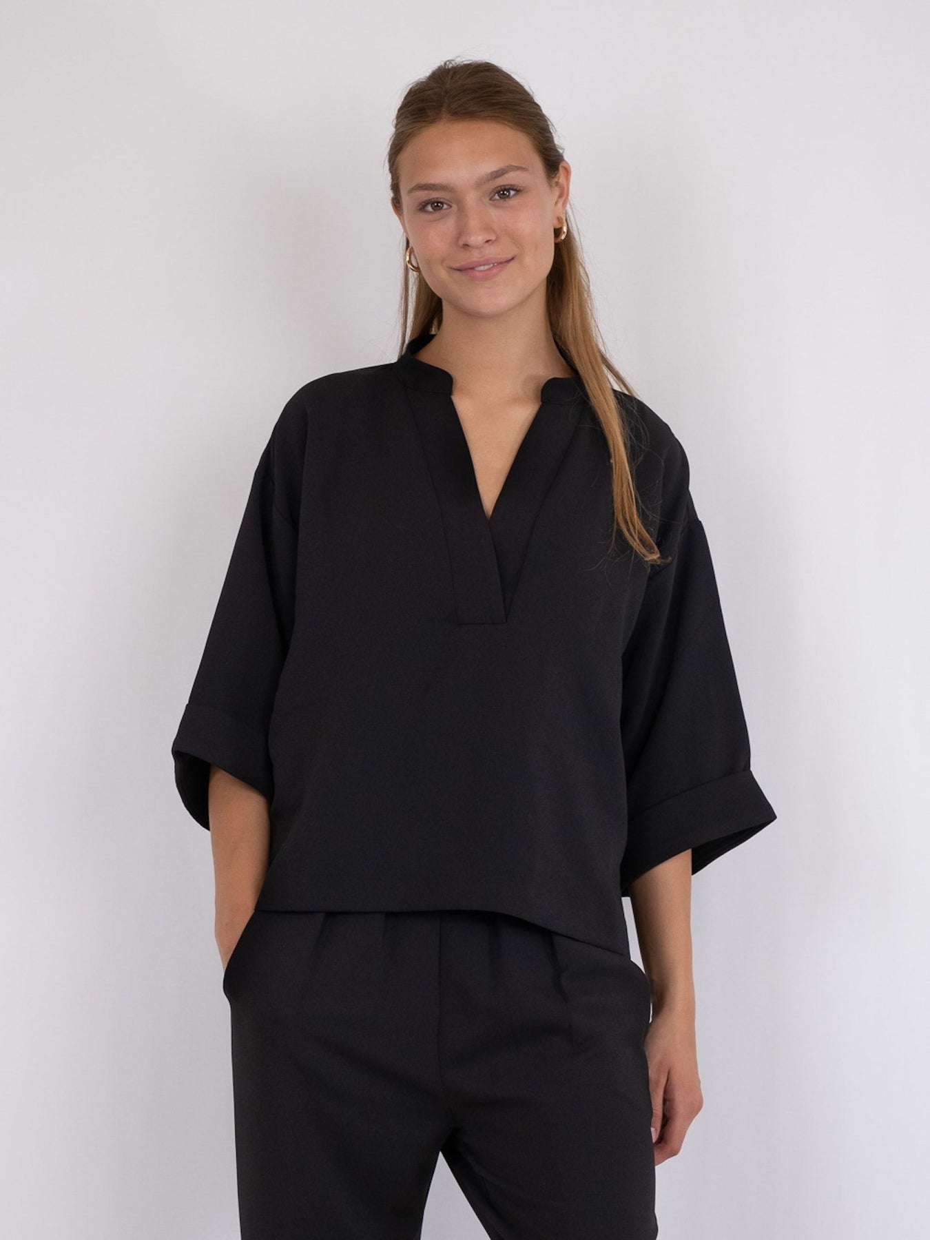 Luma Crepe Blouse - Black