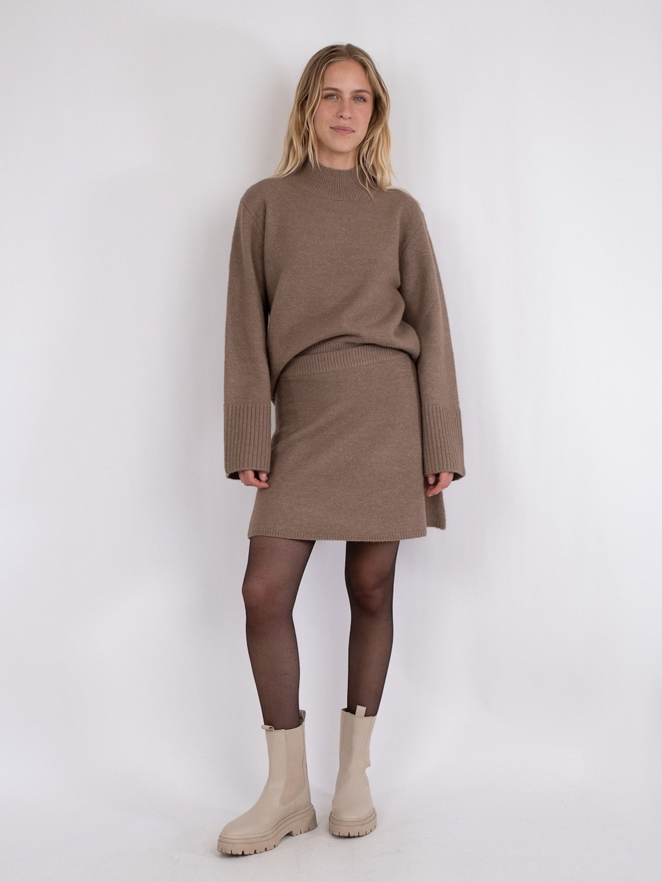 Gisa Knit Skirt - Dusty Brown