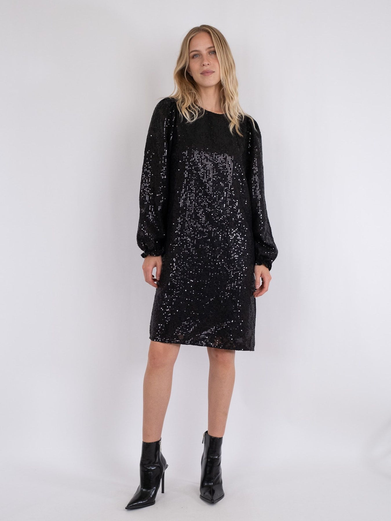 Isobel Sequins Dress - Svart