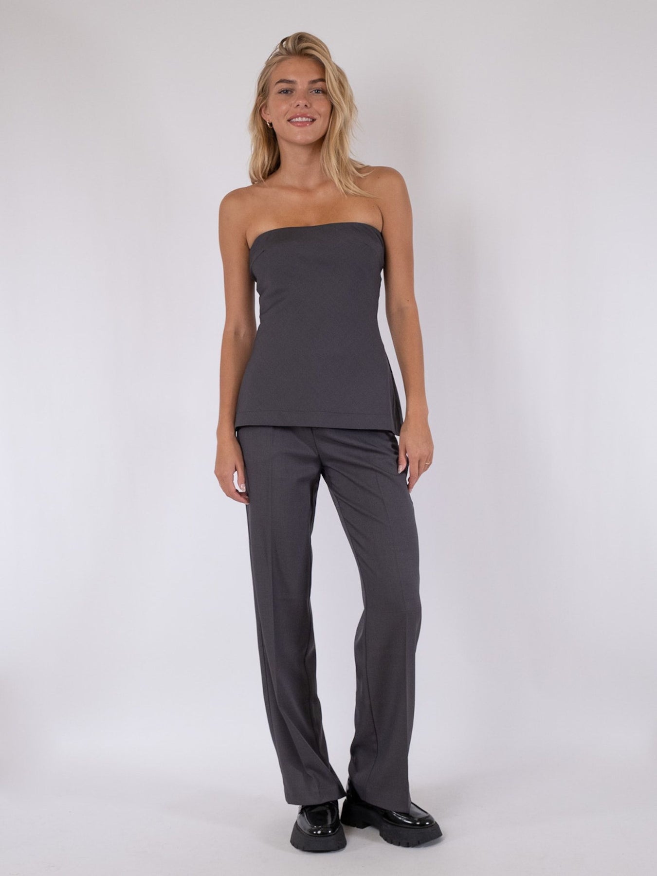 Leafie Melange Top - Dark Grey