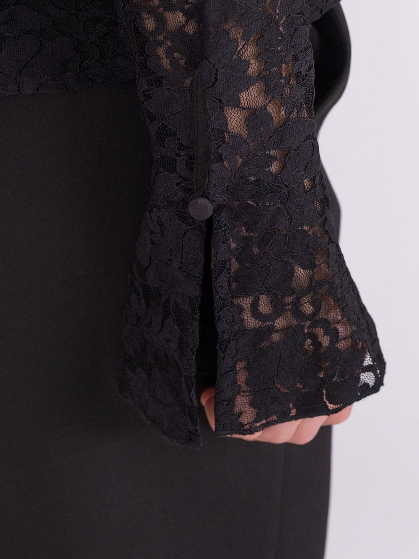 Anika Lace Blouse - Black