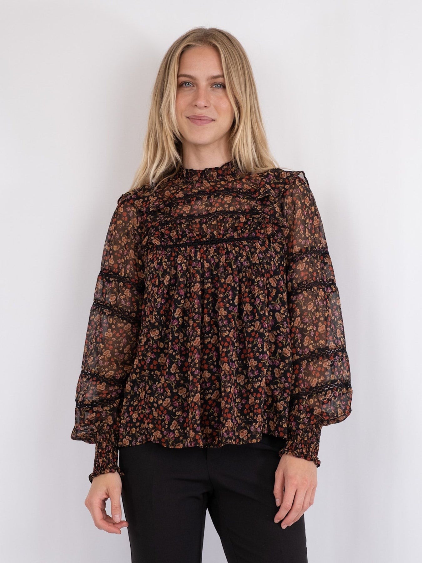 Harmon Garden Blouse - Black
