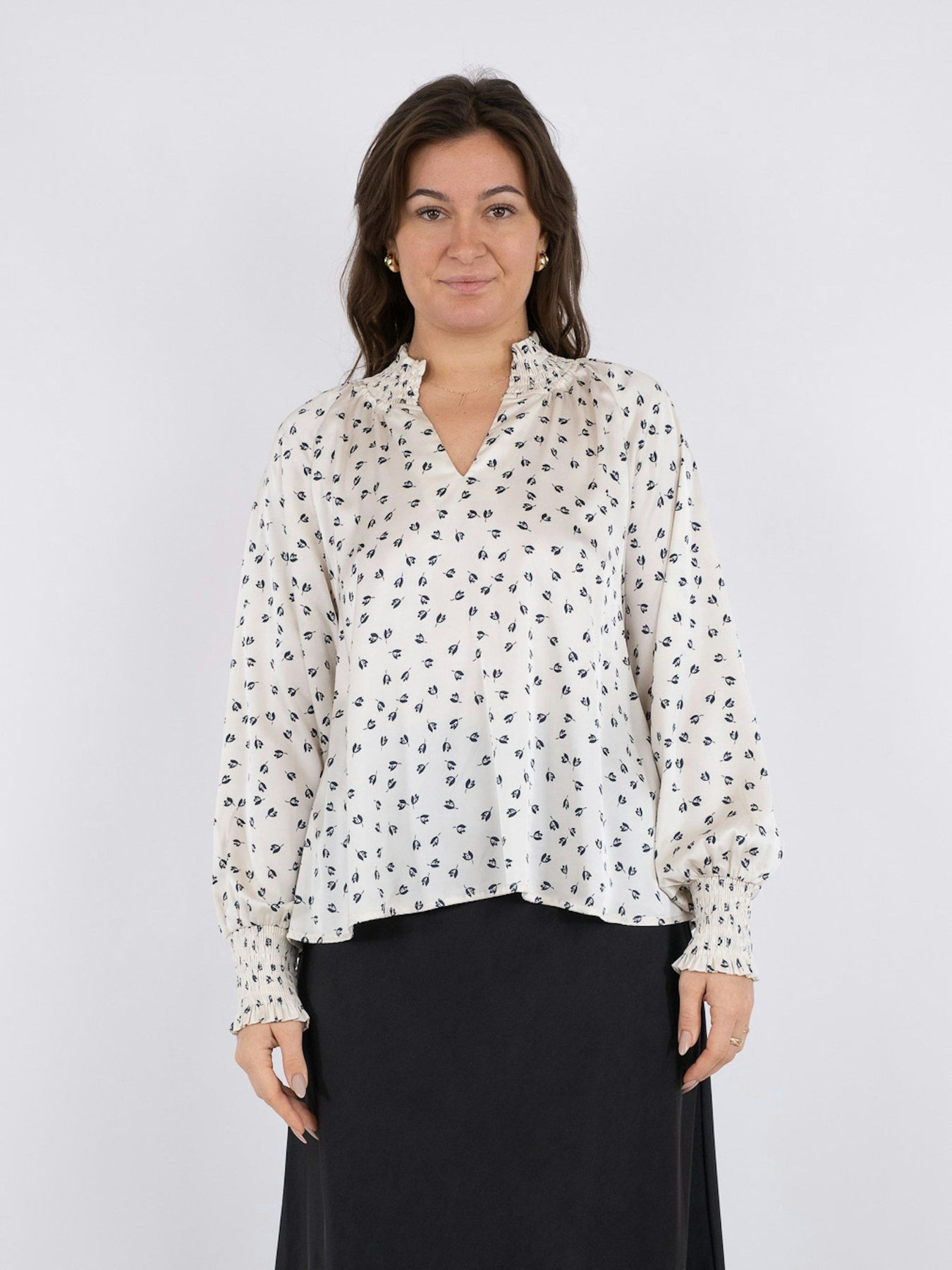 Stone Drapy Flower Blouse - Off White
