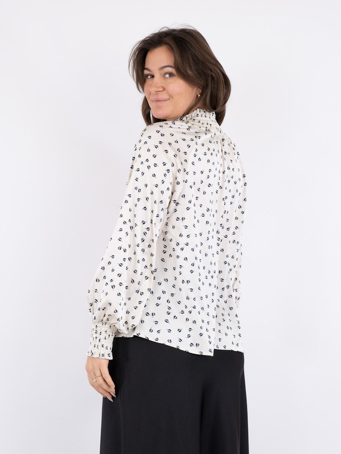 Stone Drapy Flower Blouse - Off White