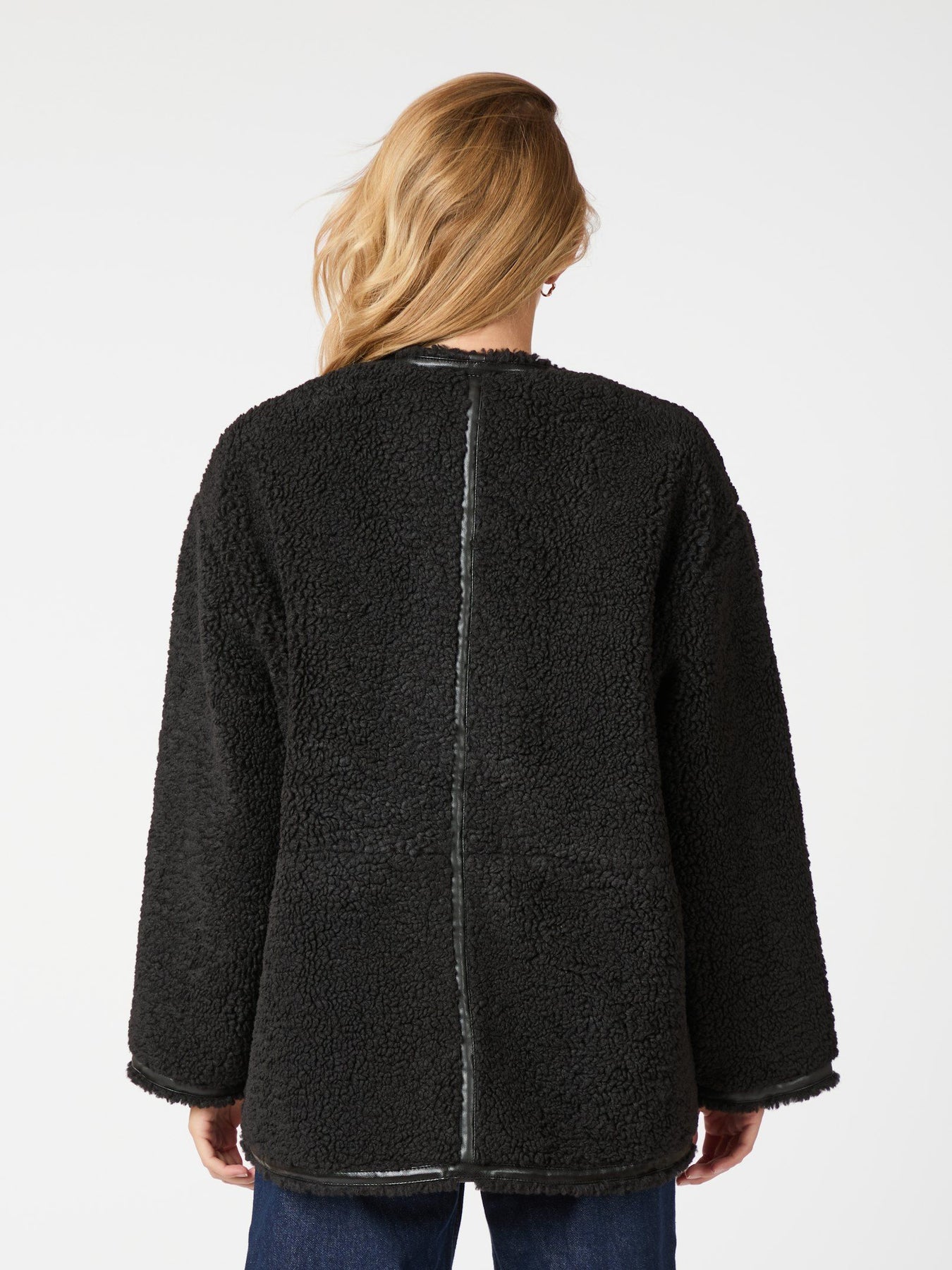Fanny Teddy Jacket - Black