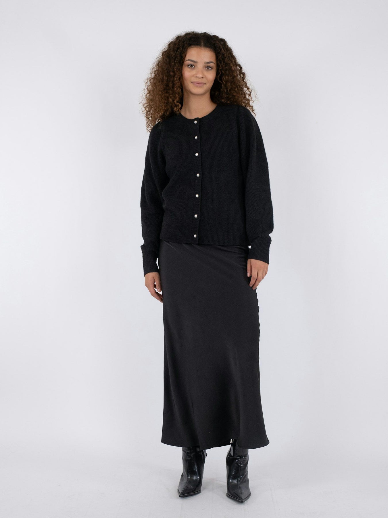 Nuna Knit Cardigan - Black