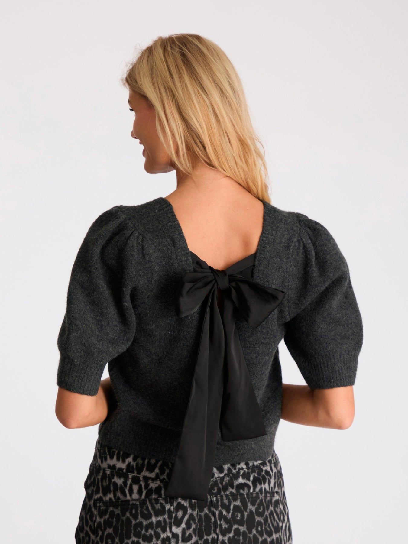 Martha Bow Knit Tee - Antracit