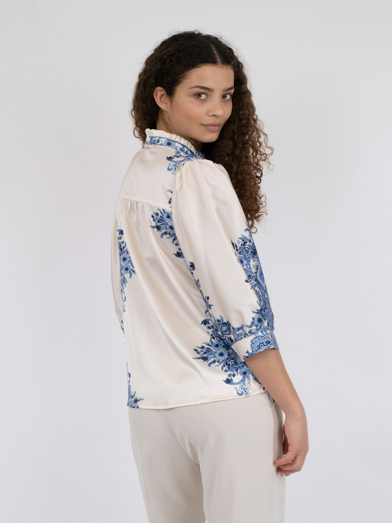 Roselle Paisley Border Blouse - Bright Blue
