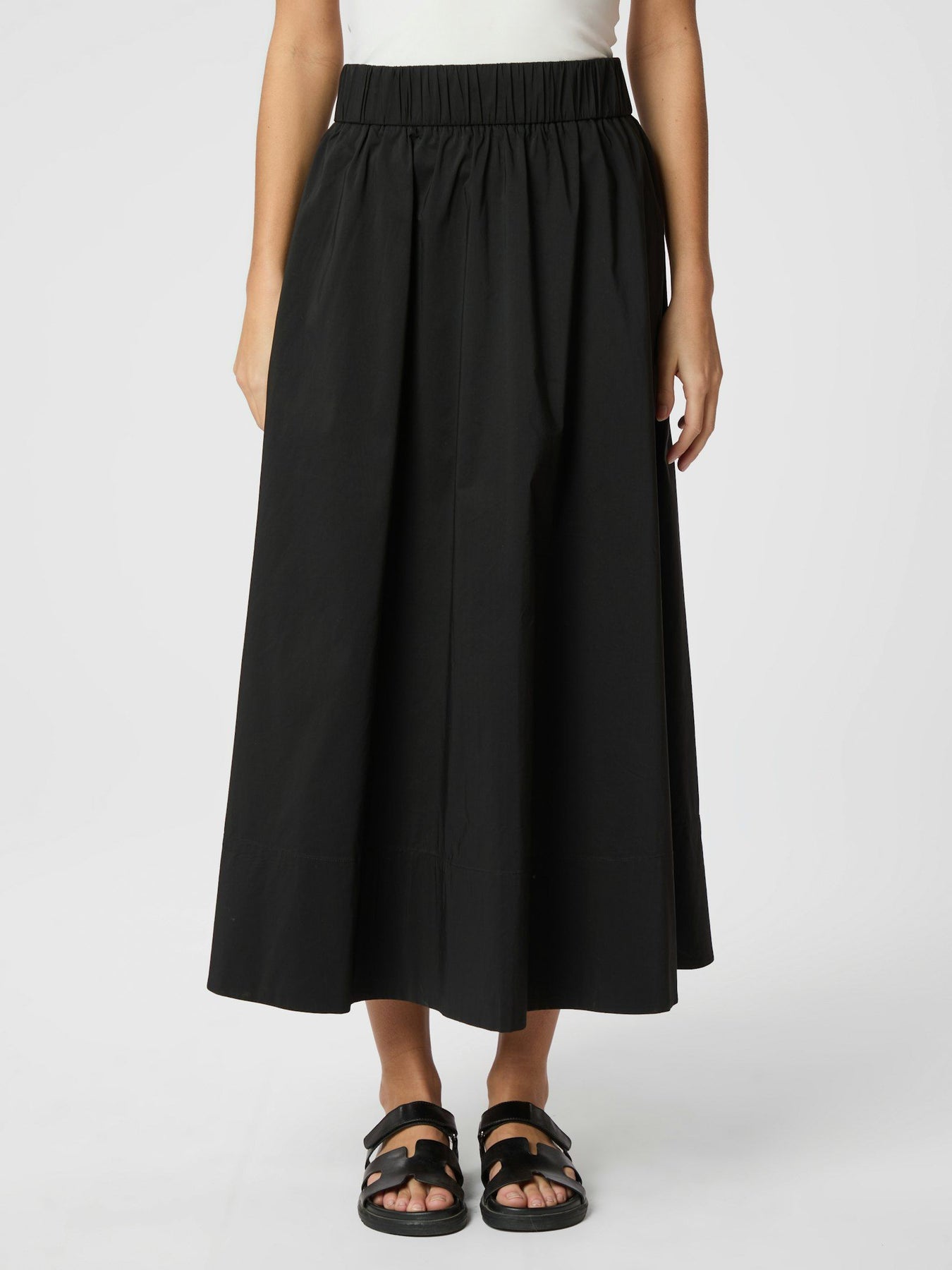 Yara Poplin Skirt - Svart