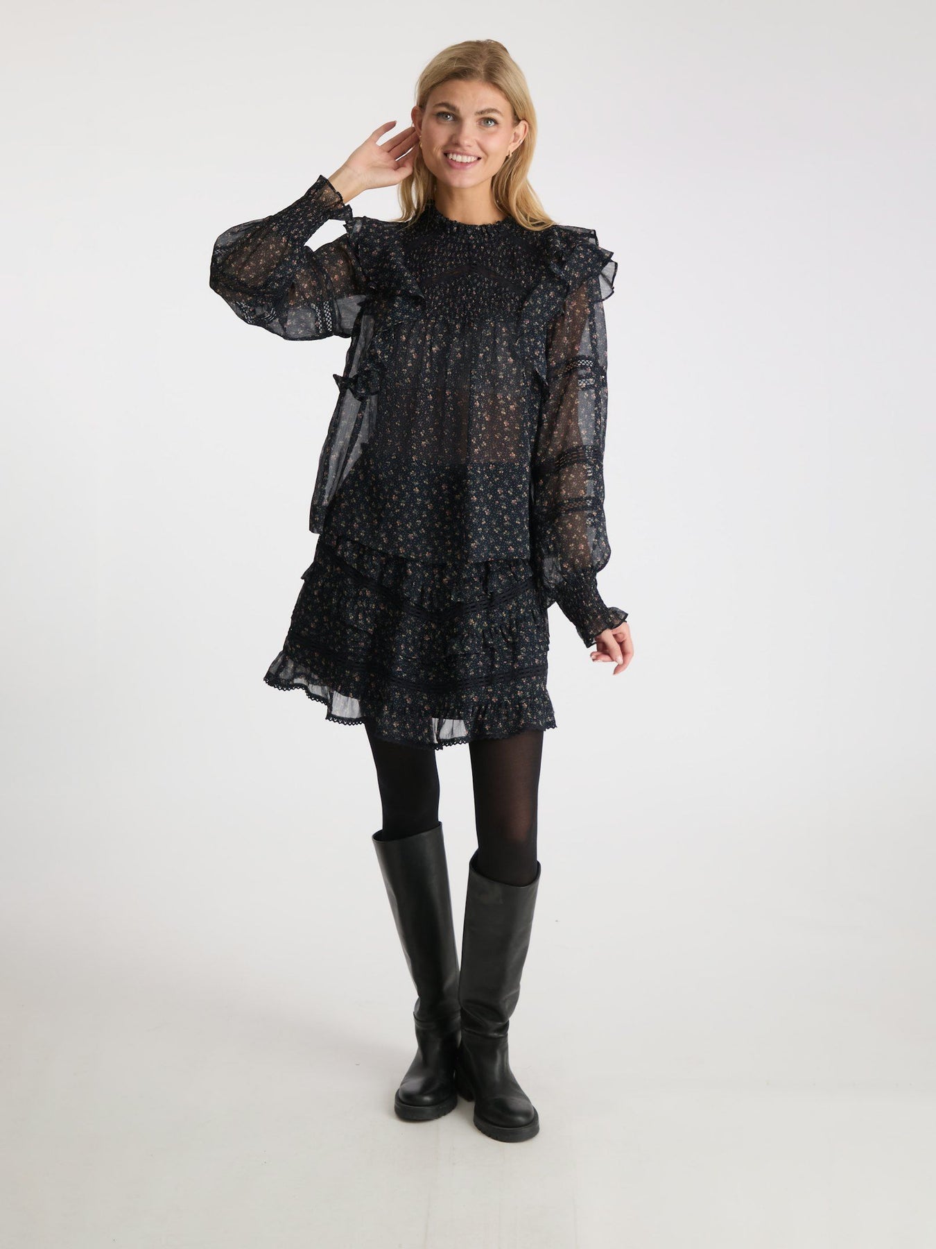 Donna Mini Rose Skirt - Black