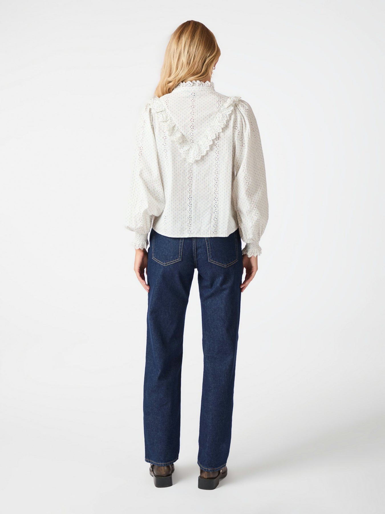 Degas Embroidery Blouse - Off White