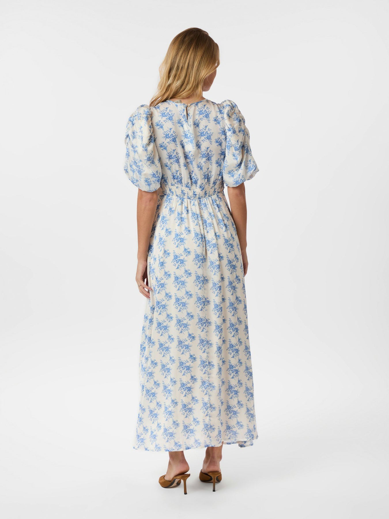 Kikka Wild Rose Dress - Ljusblå