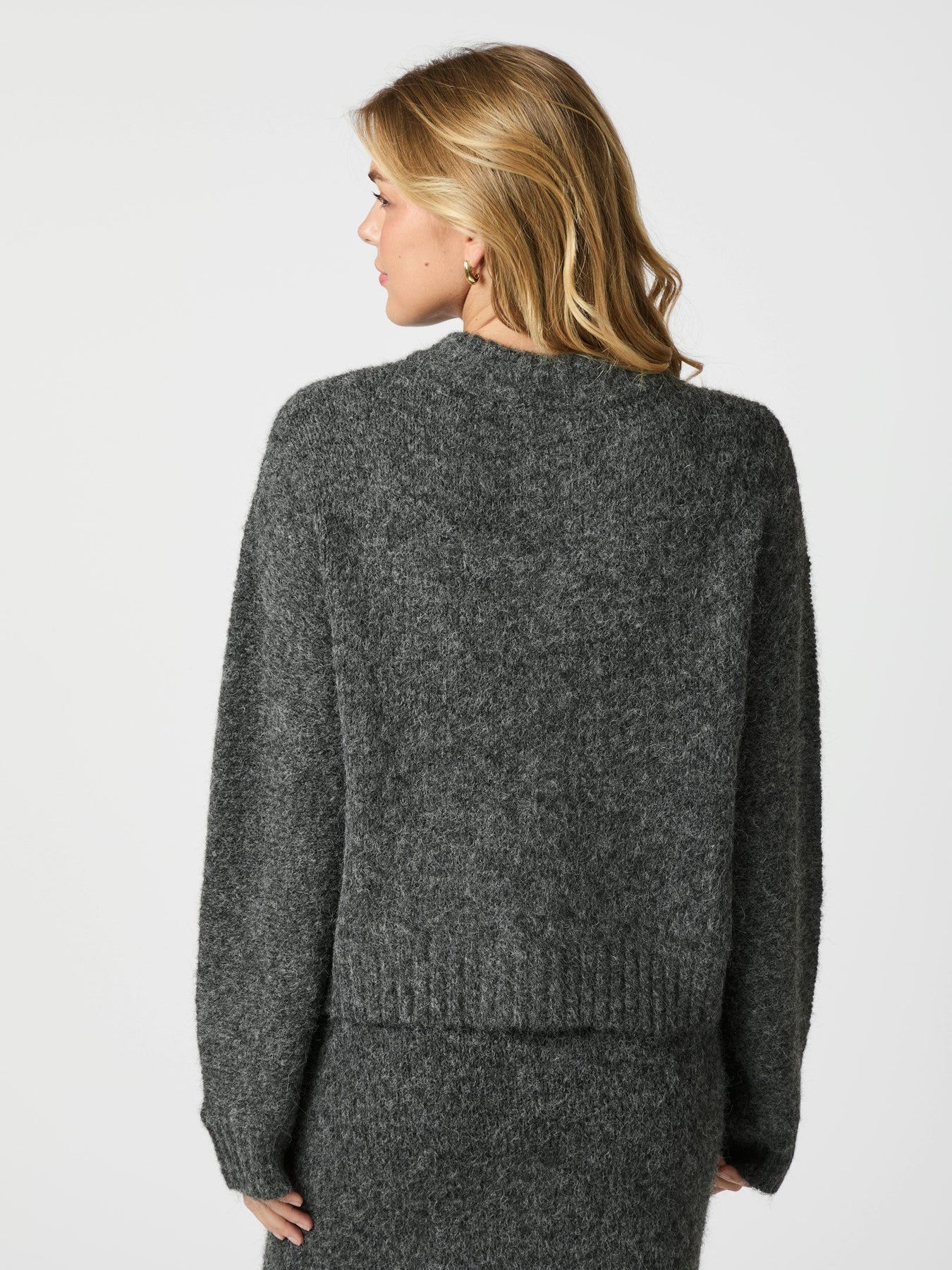 Taura Fluffy Knit Kofta - Antracit