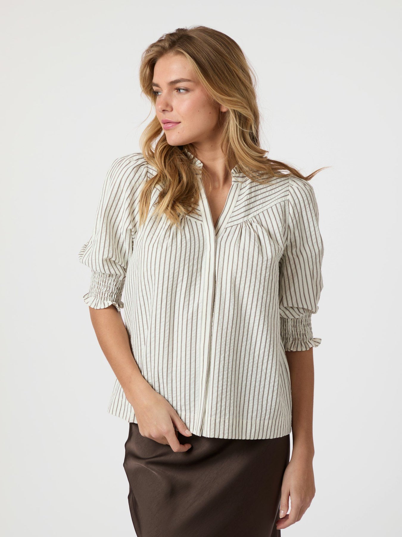 Diana Crepe Stripe Blouse - Brown