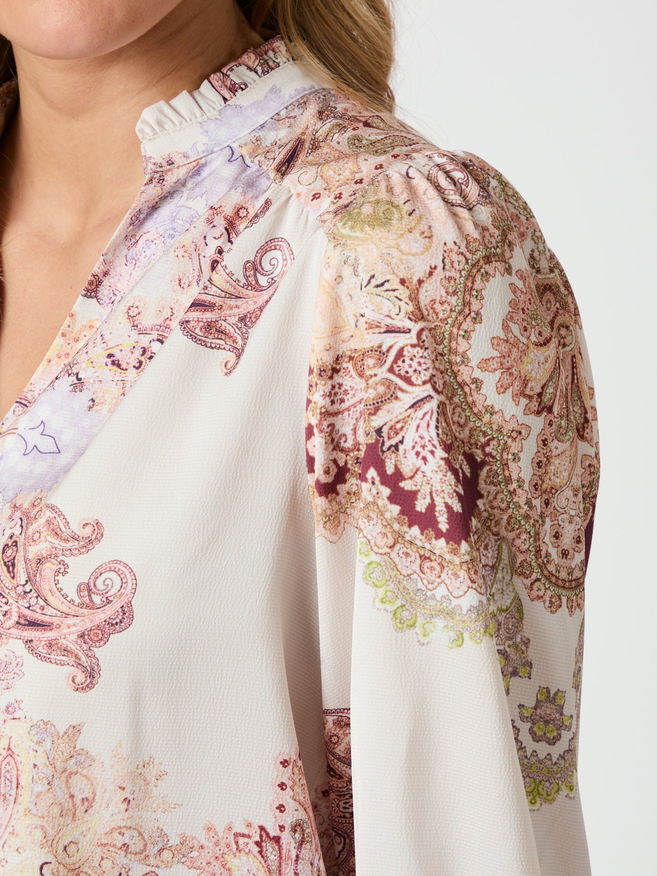 Roselle Artist Paisley Blouse - Ivory