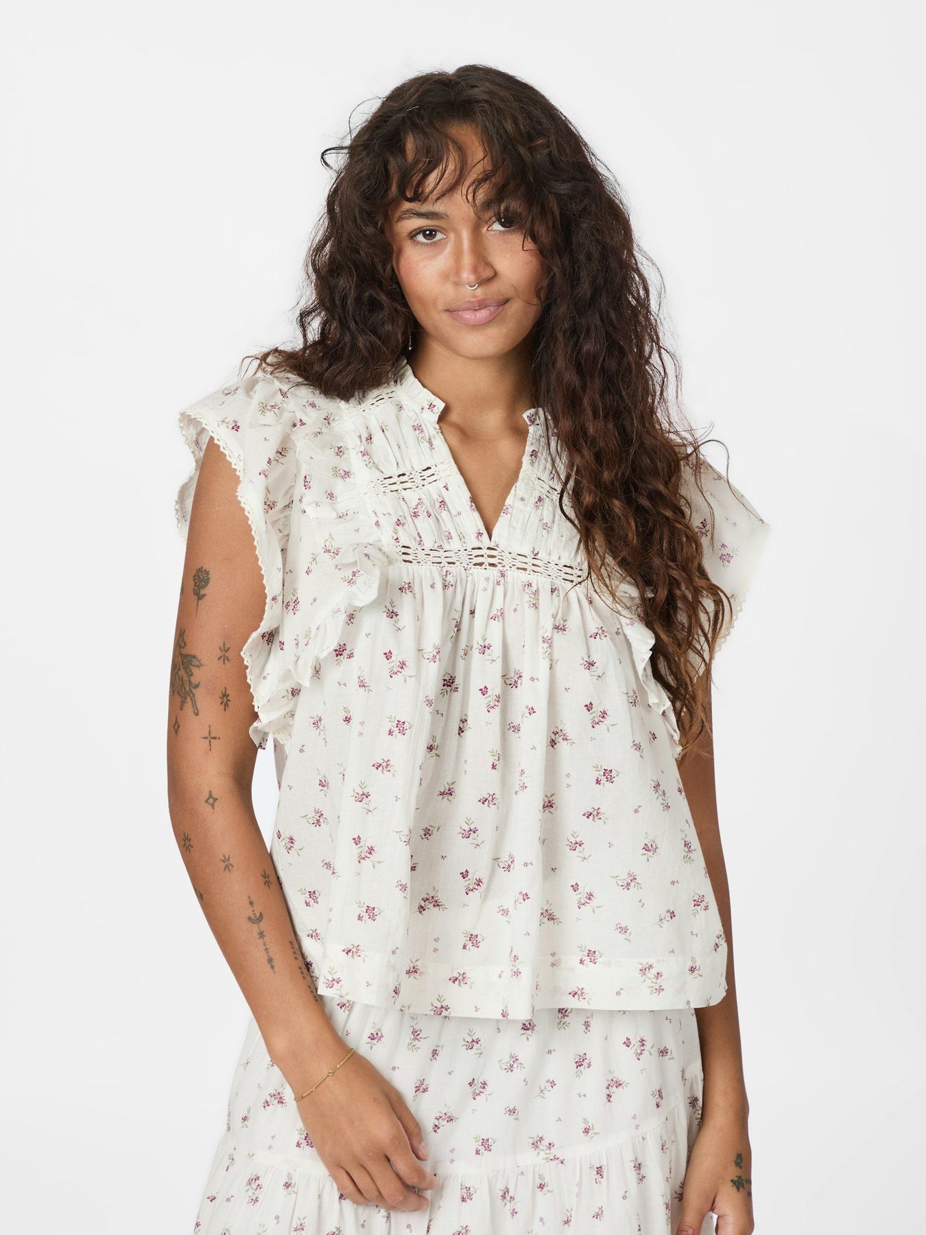 Jayla Small Blossom Top - Creme