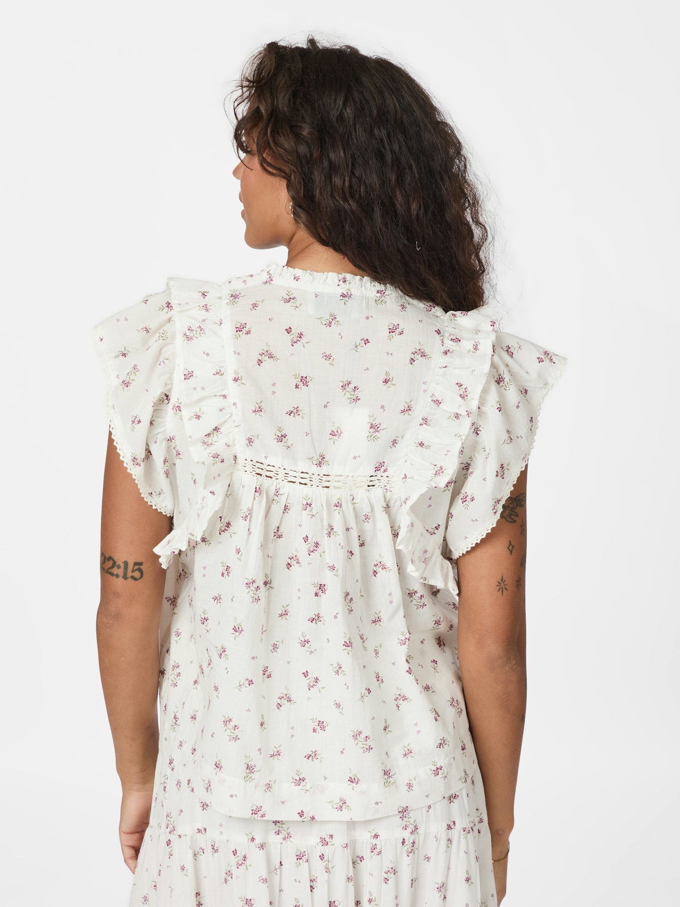 Jayla Small Blossom Top - Creme