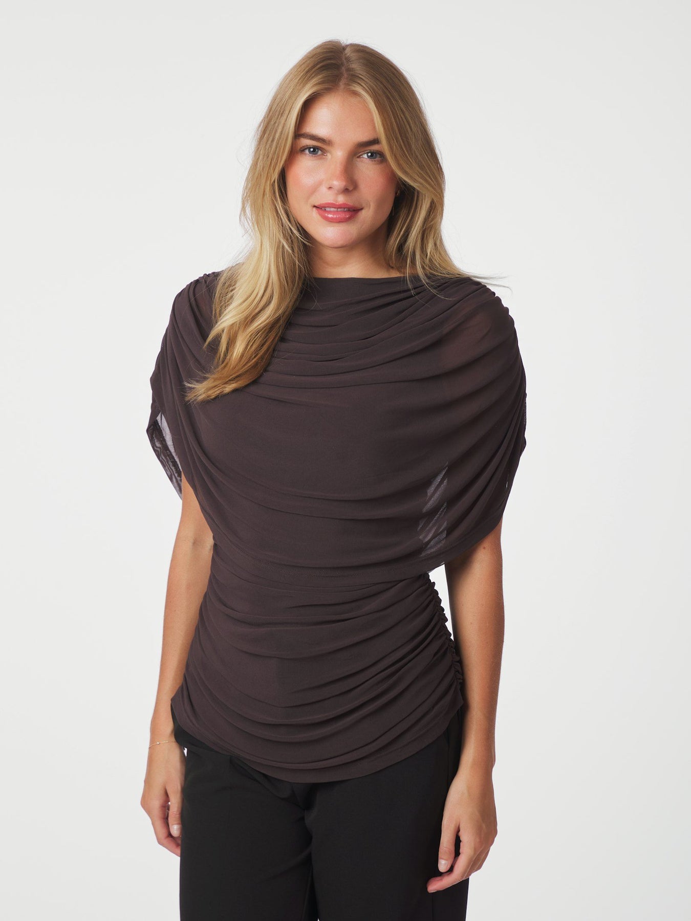 Cottuna Drapy Mesh Top - Brun