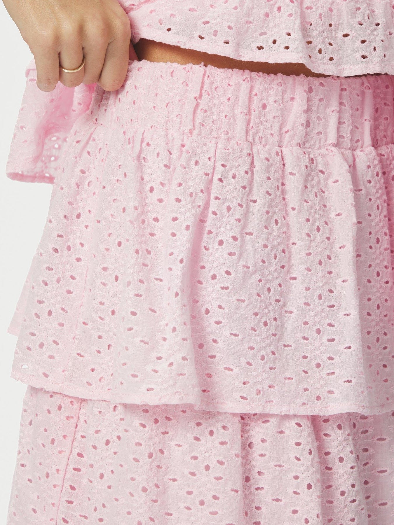 Morris Emb Skirt - Light Pink