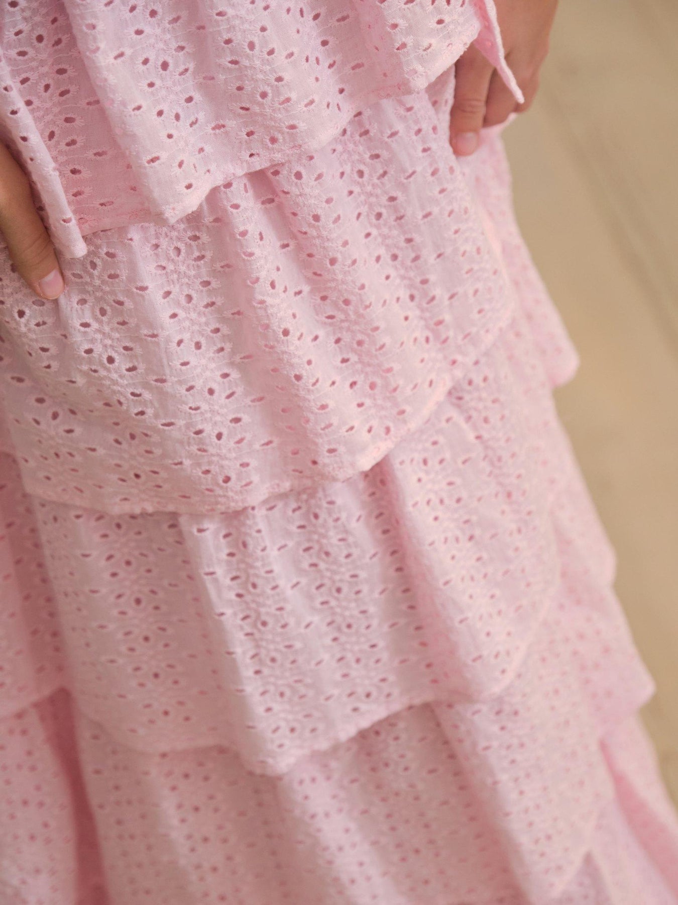 Morris Emb Skirt - Light Pink