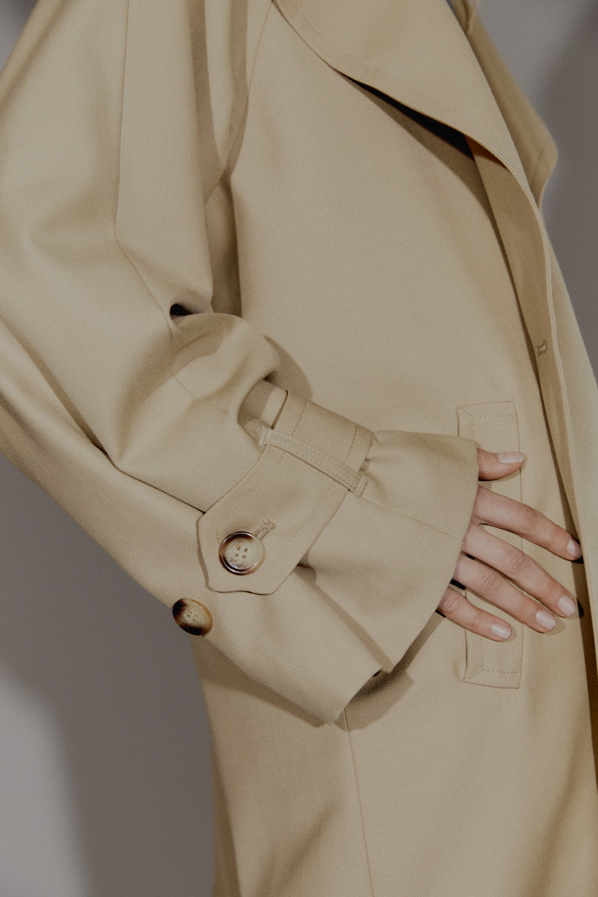 Trenchcoat i ullblandning - Beige