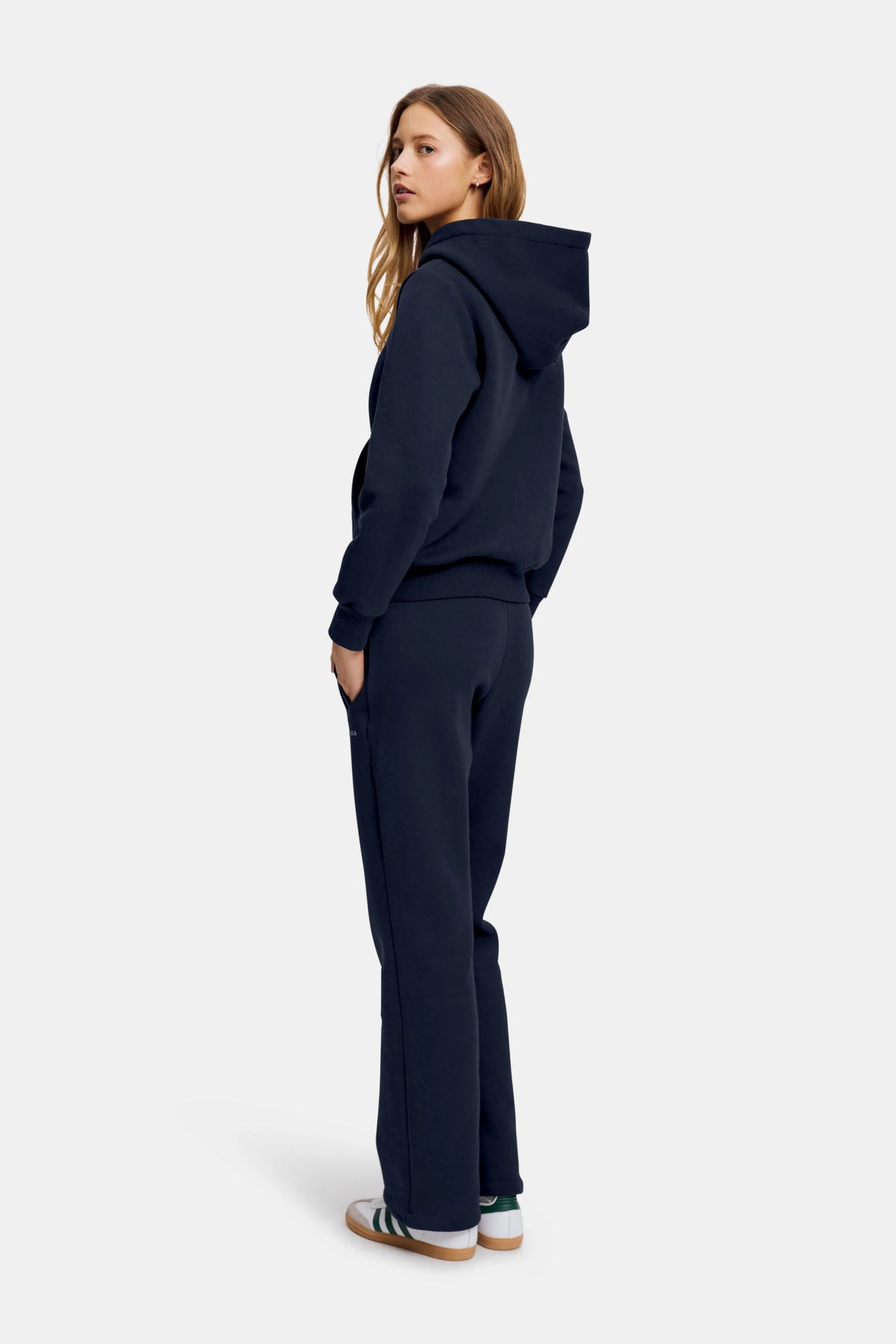W. Cosmo Straight Leg - Navy