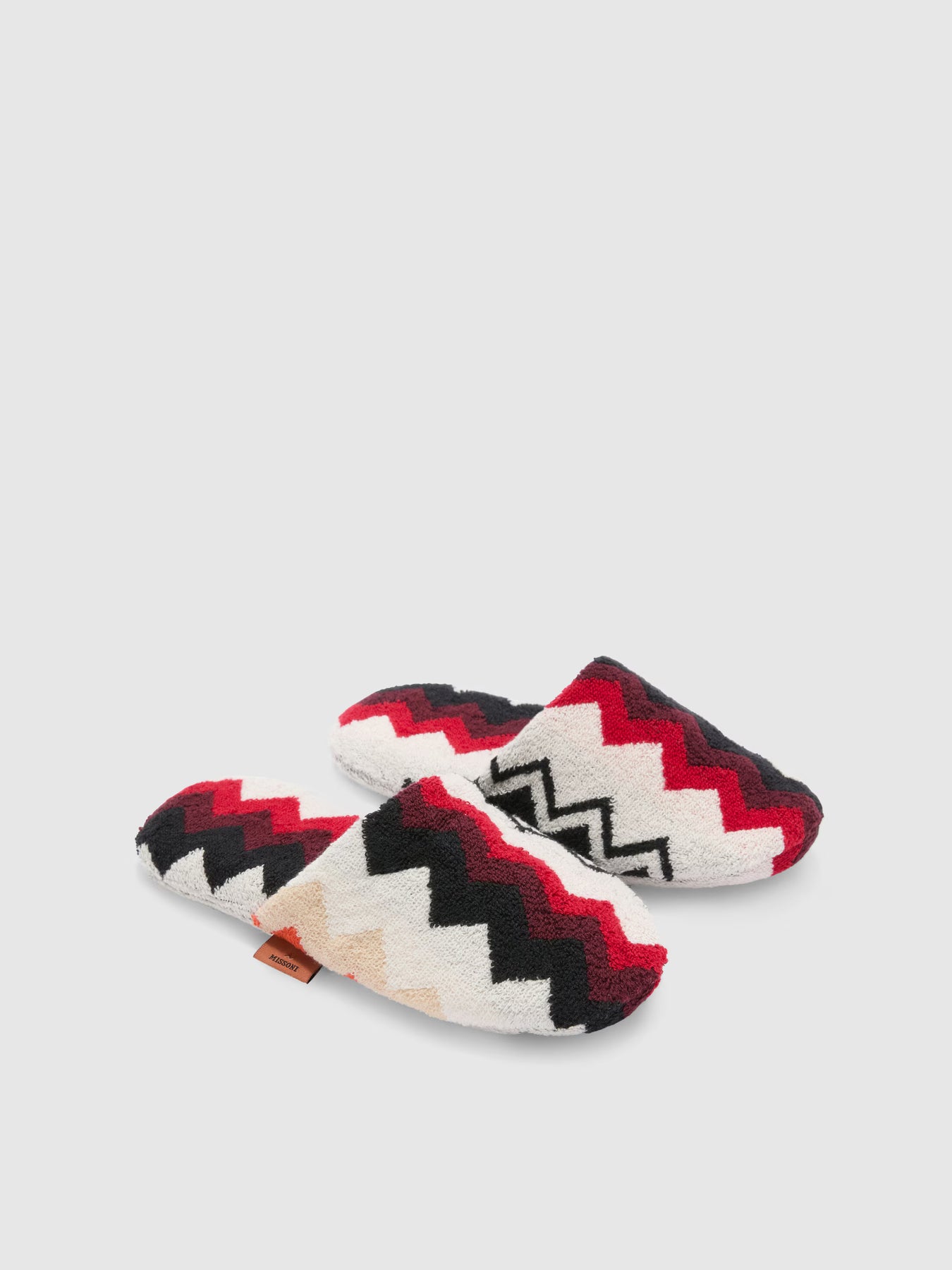 Best Soft Slipper - Red Multicolor