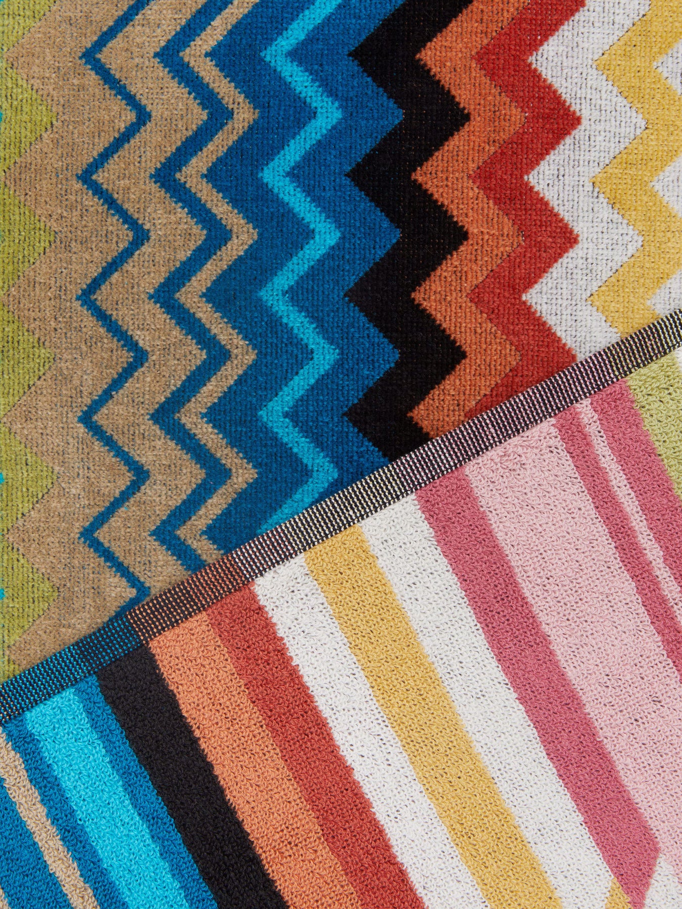 Giacomo Bath Sheet - Multicolor