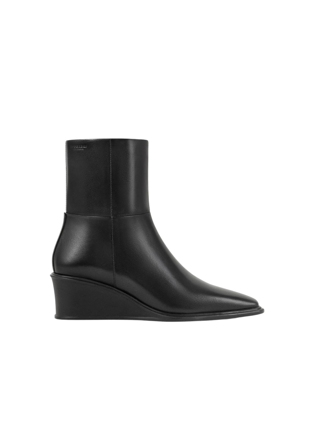 5829 Aino - Black
