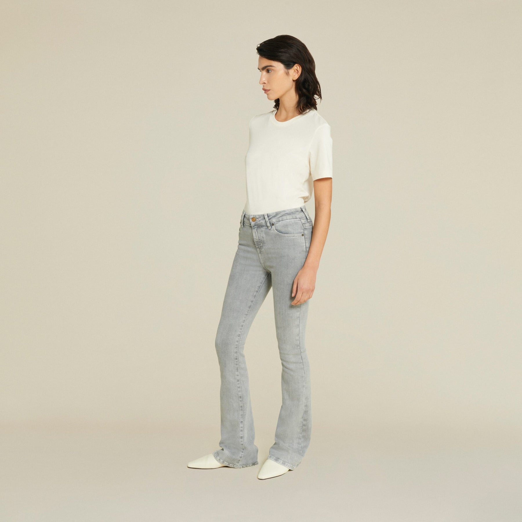 Raval 16 - Grey Stone
