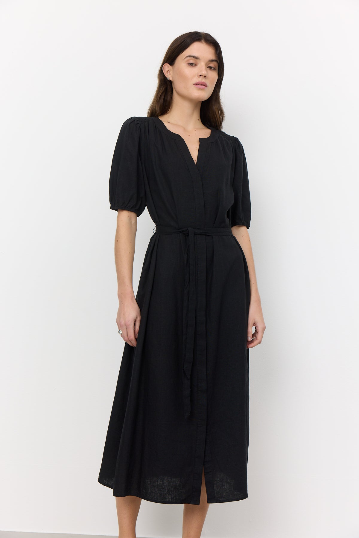 Naja 27 - Black