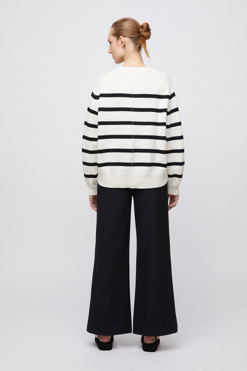 Bayside V-Neck Sweater - Cream Black Stripe