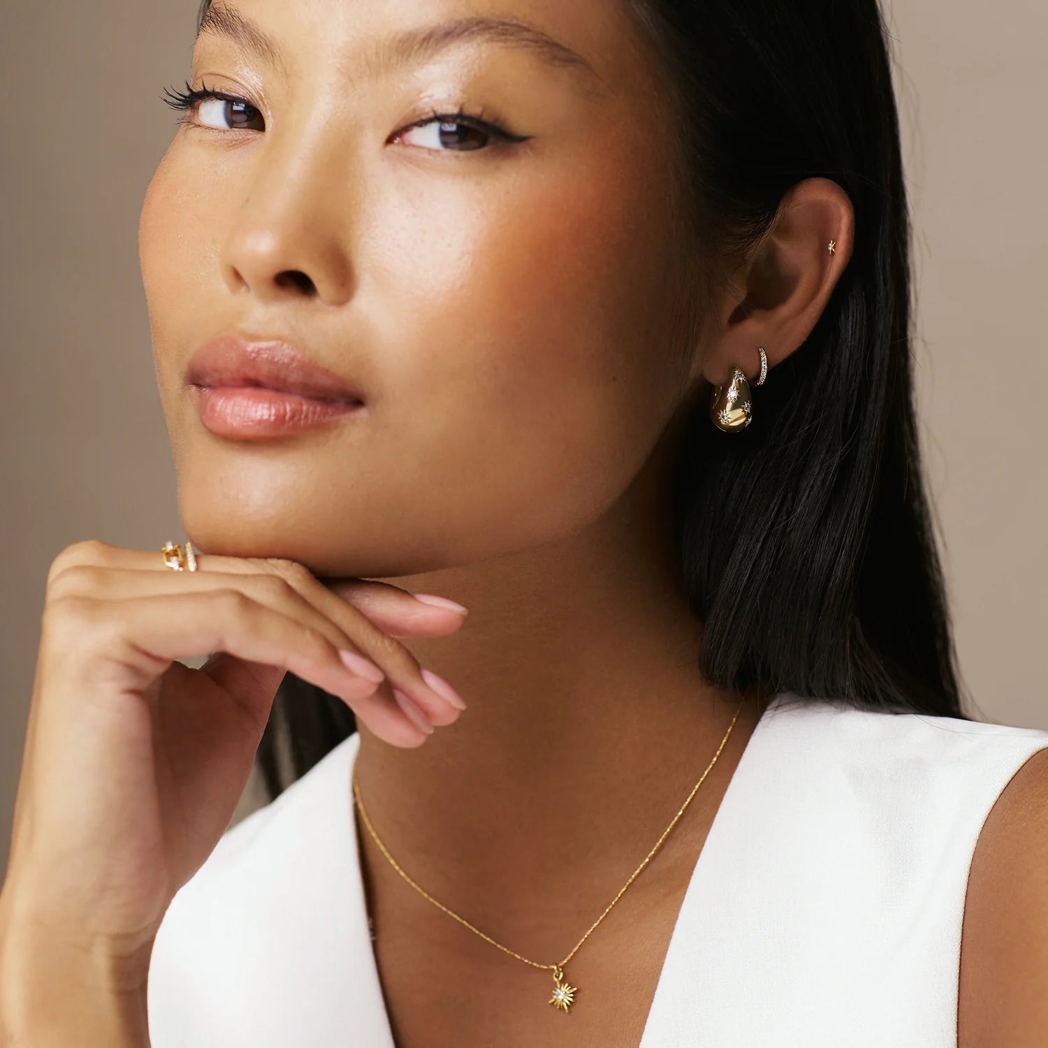 Tapered Crystal Starburst Hoop Earring - Pale Gold