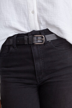 Basic Belt With Silver Buckle - Black