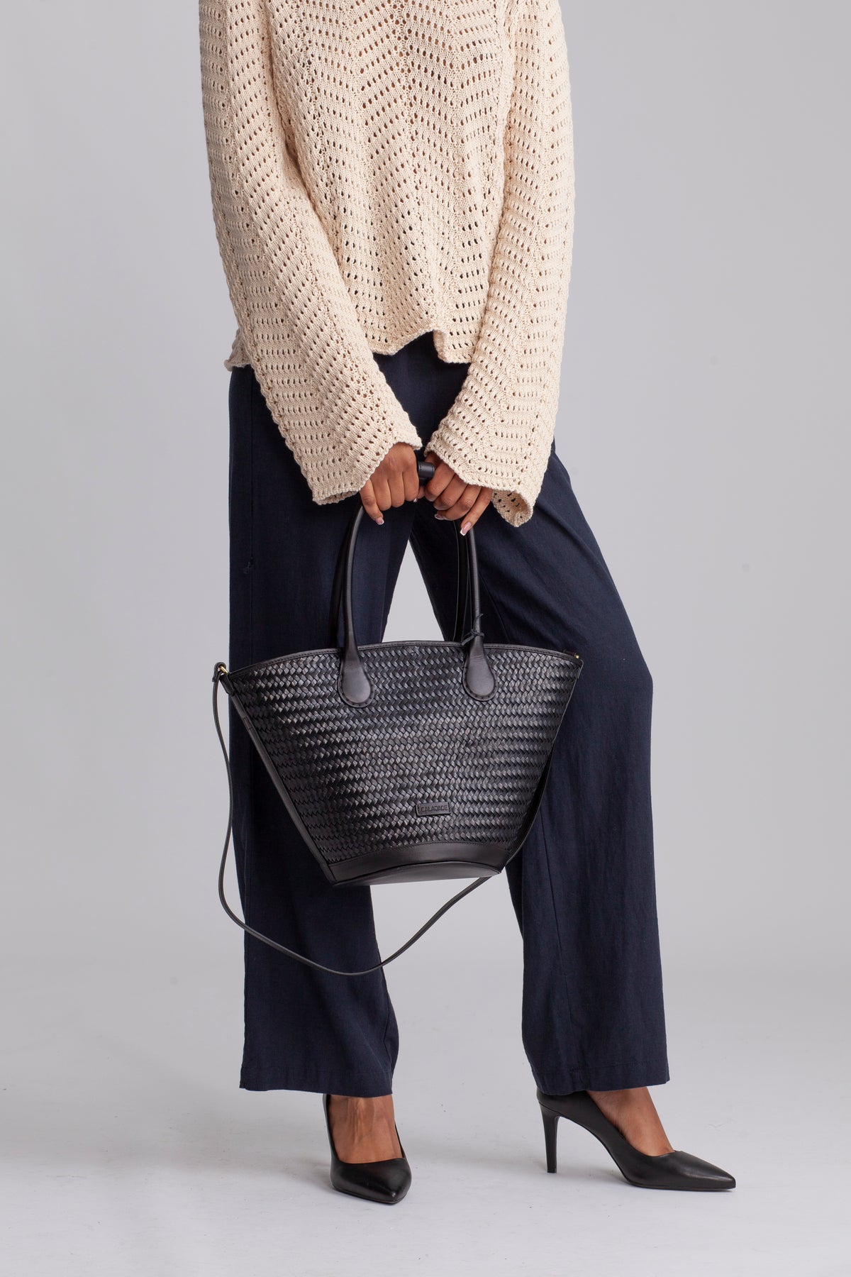 Sandhi - Black Twill