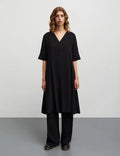 Light Crepe Margot Dress - Svart